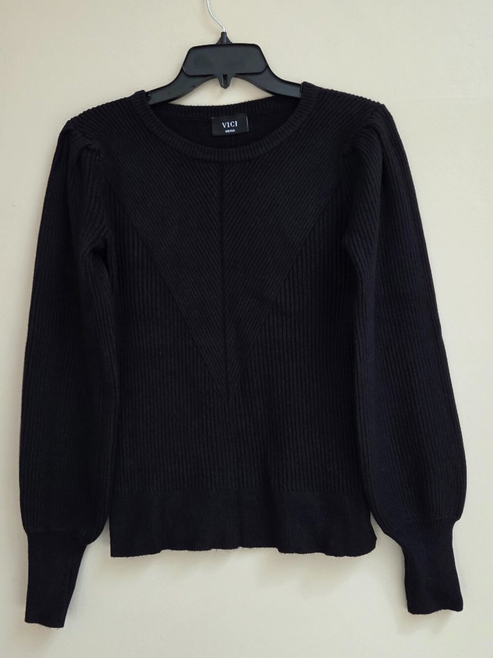 VICI Womens Size S Gathered Shoulders Ribbed Sweater Black 100% Cotton Cozy Chic